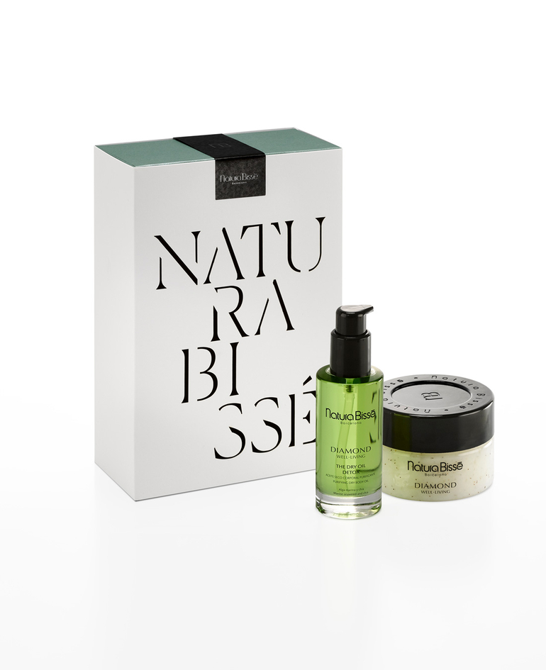 diamond well-living set