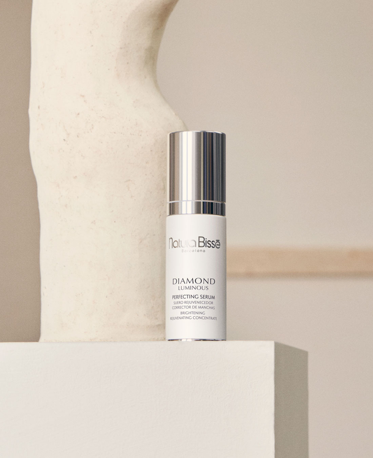 diamond luminous perfecting serum