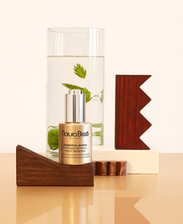 essential shock intense retinol night renewal
